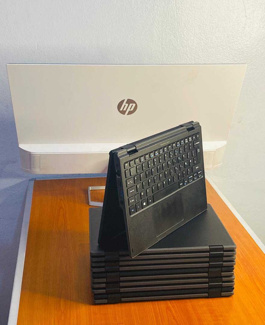 JKoss PC ACER TRAVELMATE SPIN – Image 2