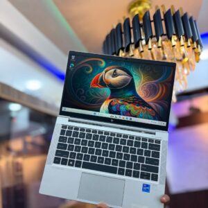 JKoss HP Elitebook 840 G8 Vpro ( Version professionnelle)