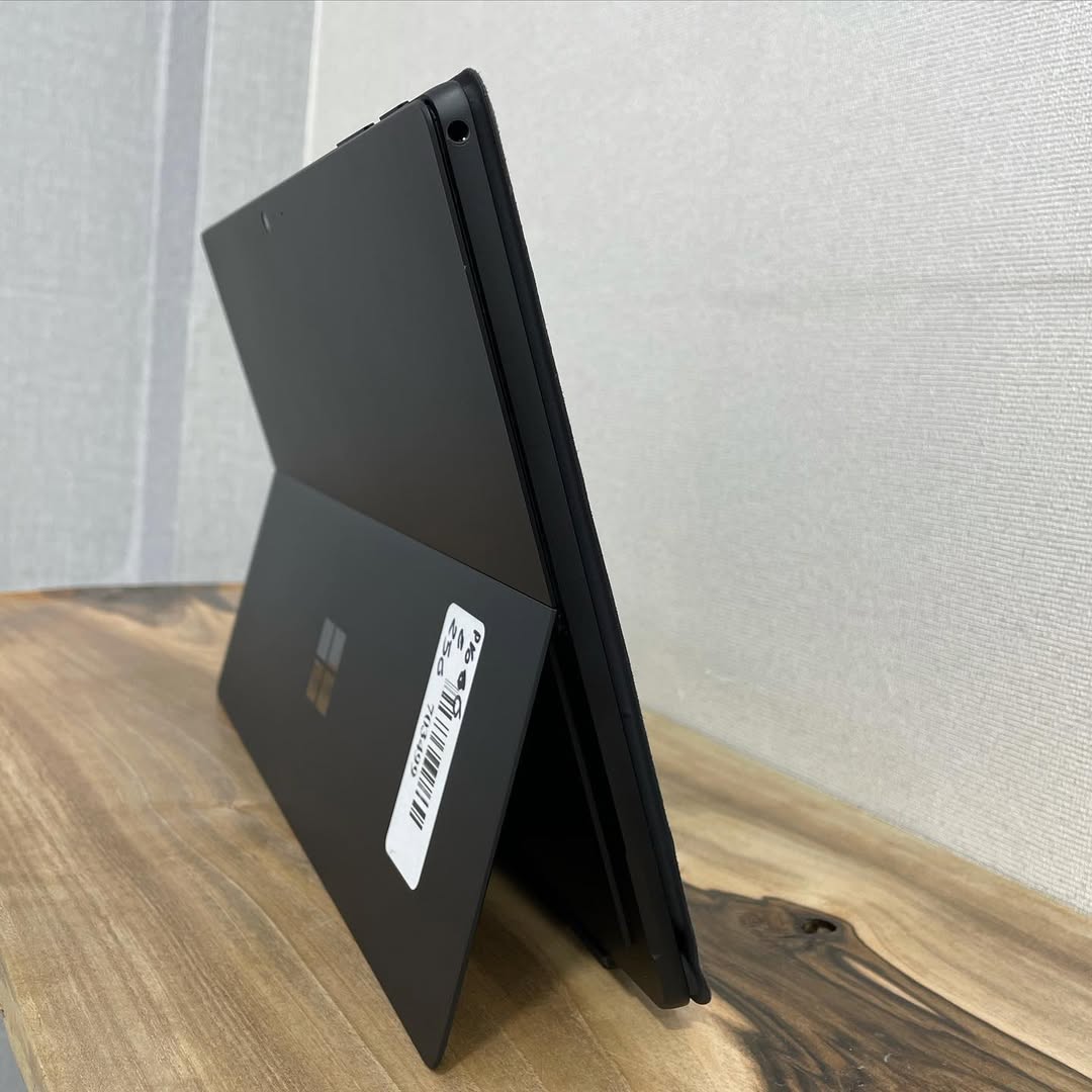 JKoss Surface Pro 6 i7 8th gen