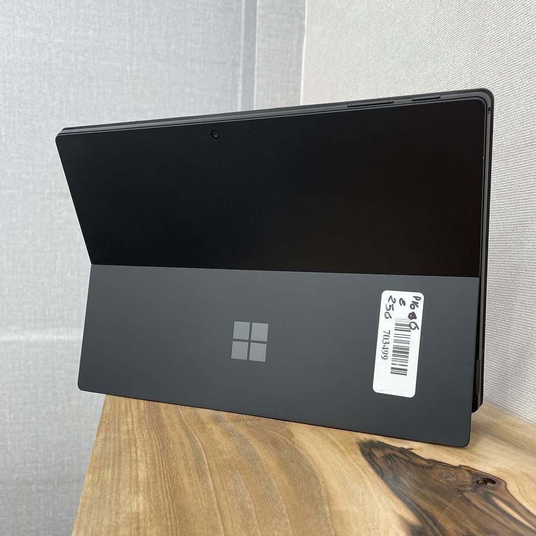 JKoss Surface Pro 6 i7 8th gen – Image 3