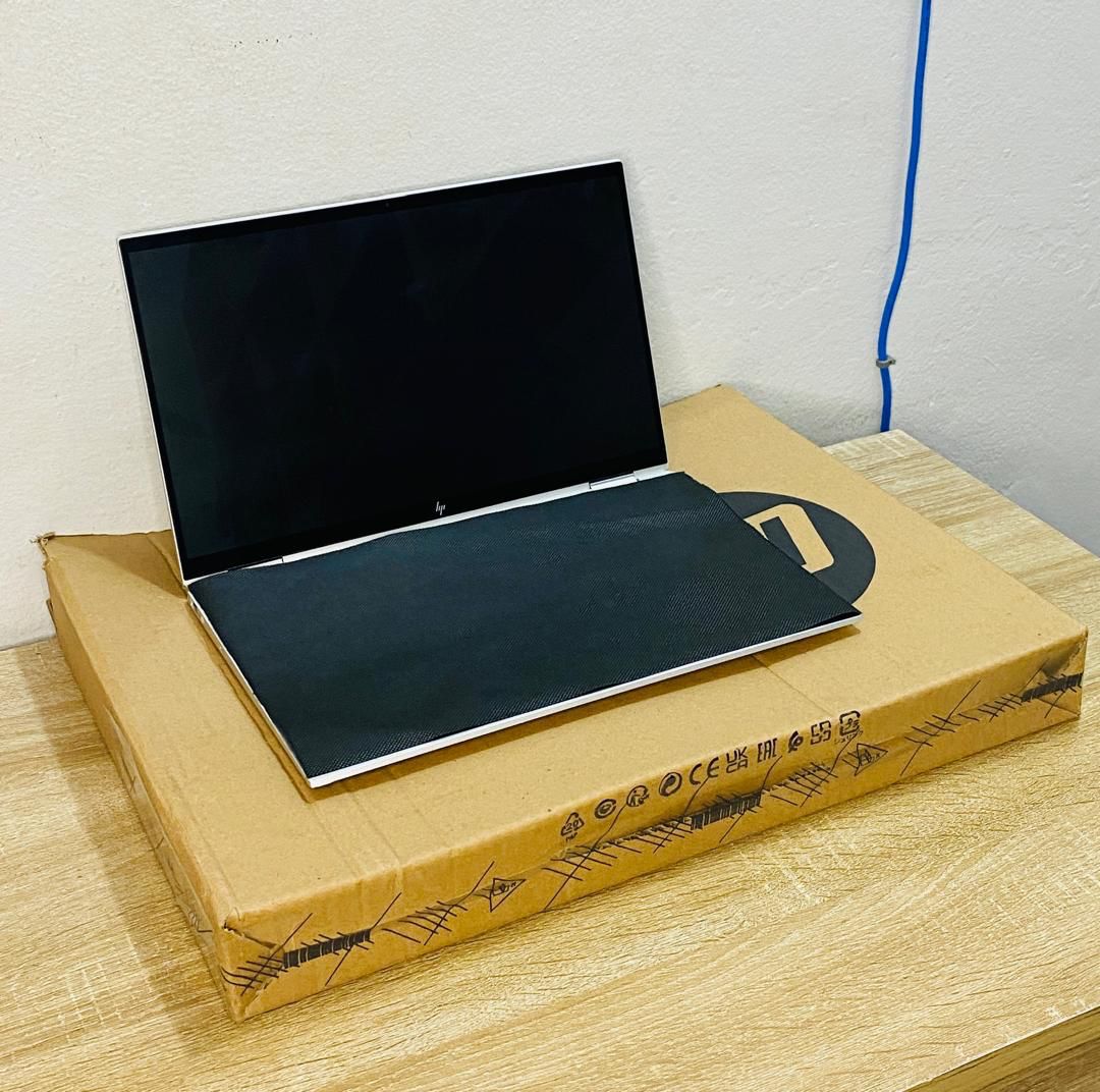 JKoss HP Elitebook 14 Pouces i7 Neuf en Carton – Image 2