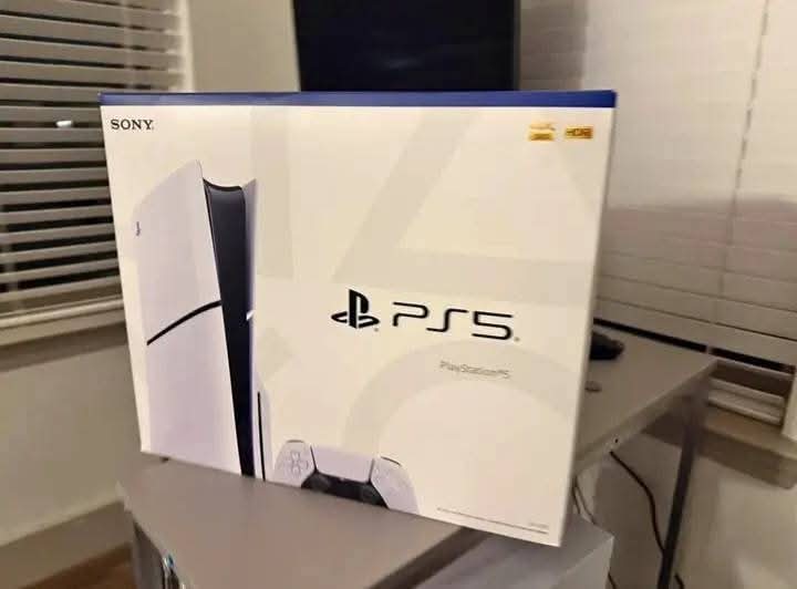 JKoss PS5 Slim NEW DANS CARTON ✅ Capacité 1 Tera – Image 3