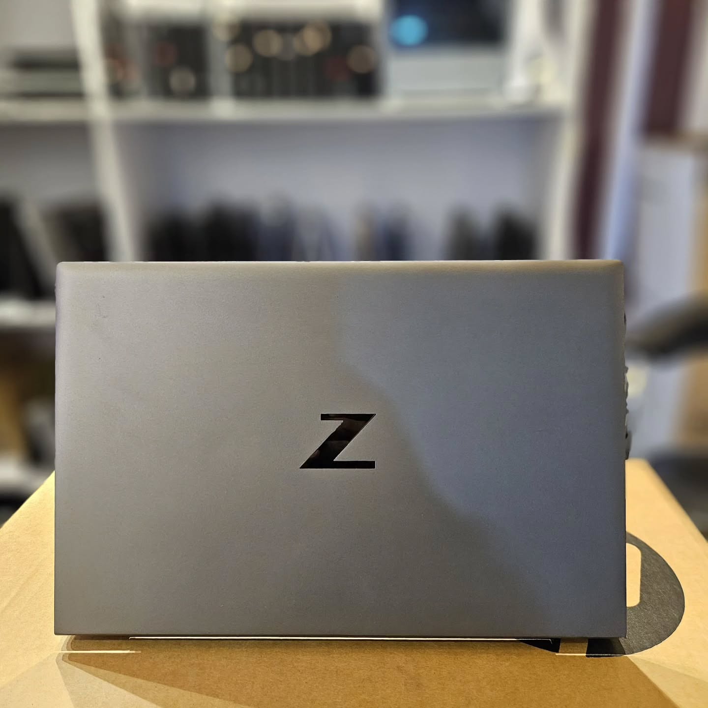 JKoss HP ZBook Firefly 15 G7 mobile workstation 10th gen – Image 2