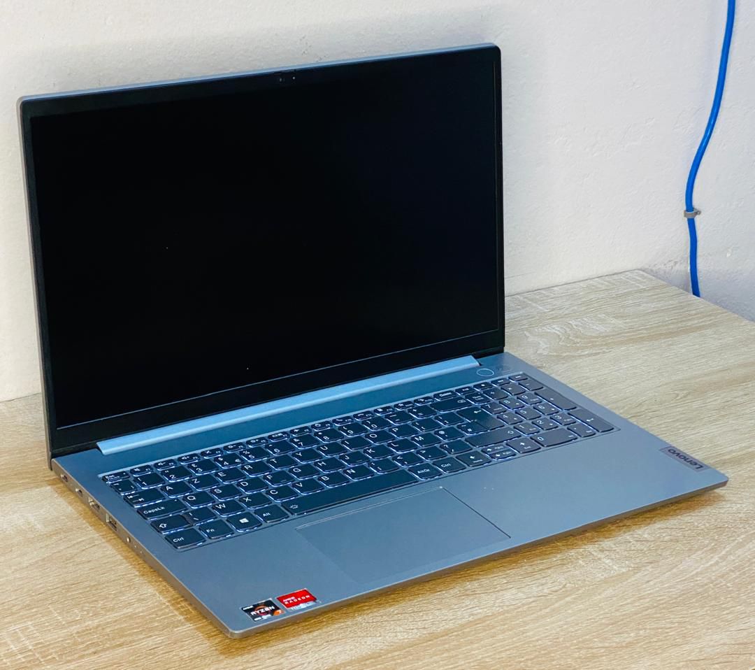 JKoss LENOVO ThinkB00k 15 G2( équivalent de i7) 11th gen – Image 4