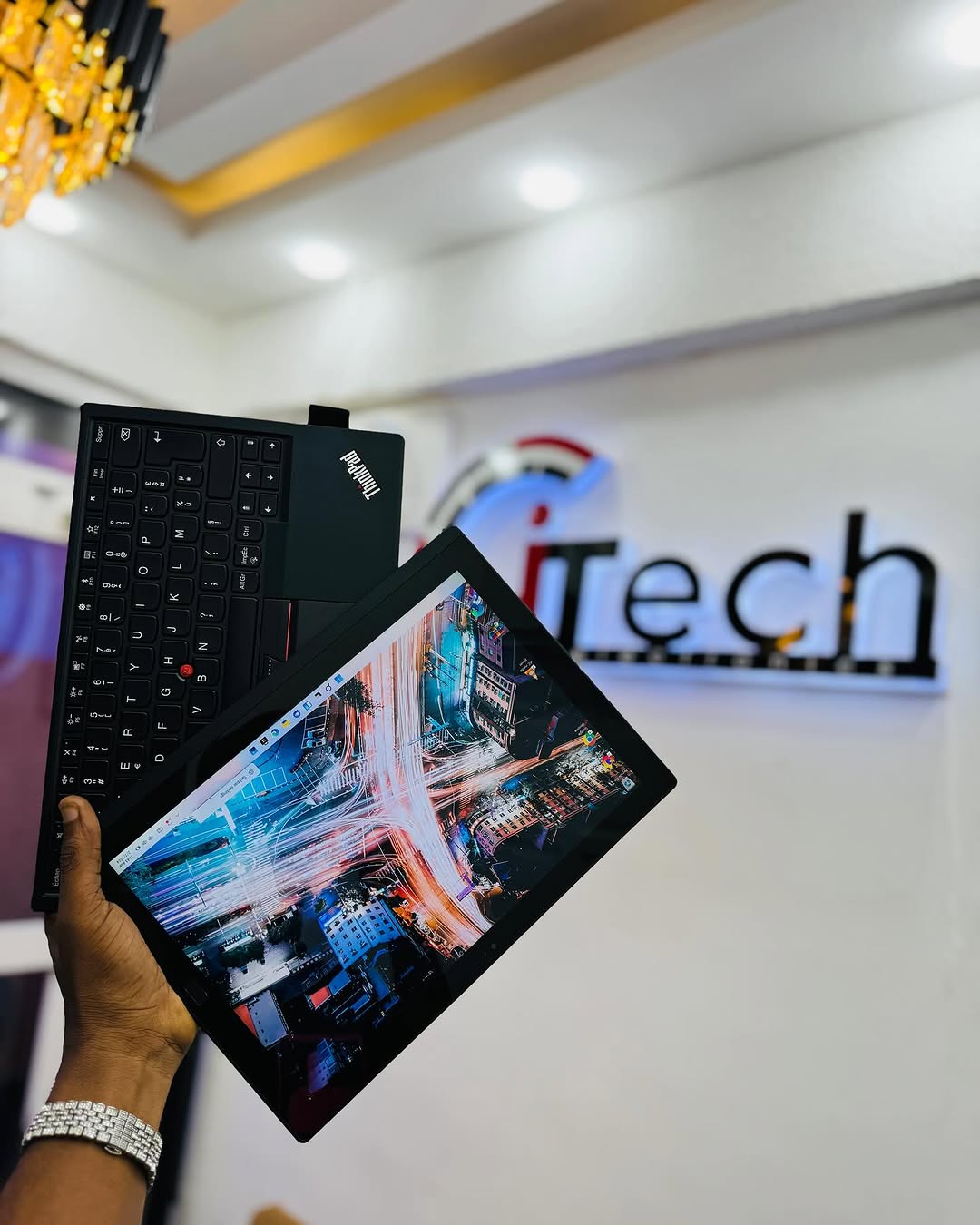 JKoss tablette Lenovo thinkpad i5 7th gen – Image 2