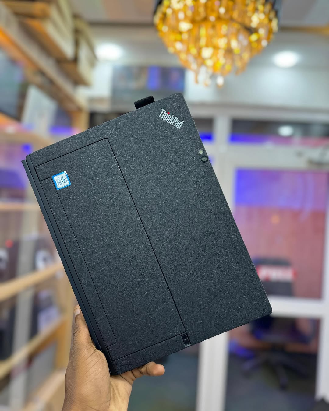 JKoss tablette Lenovo thinkpad i5 7th gen – Image 3