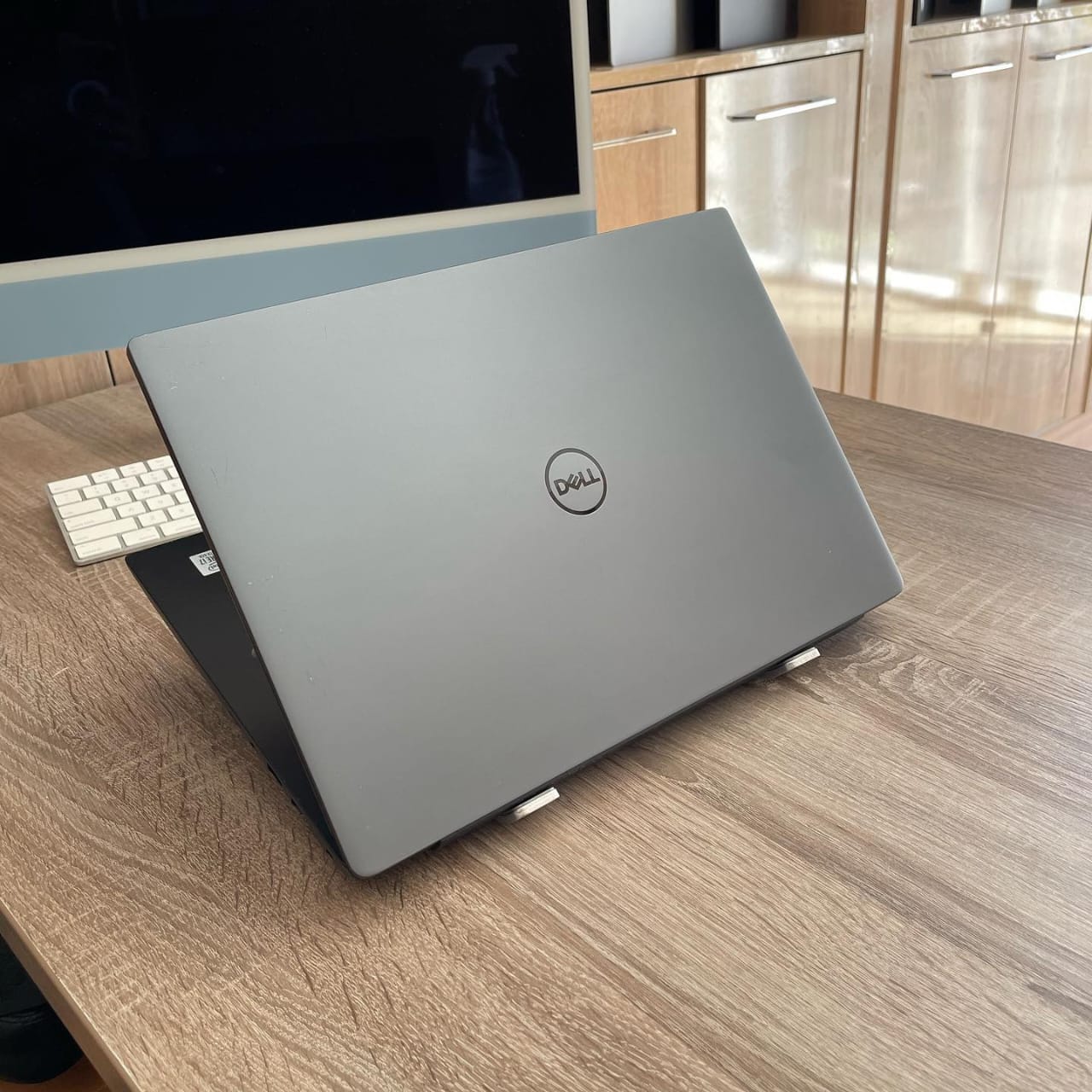 JKoss DELL VOSTRO 5490 Gaming i7 10th gen – Image 2