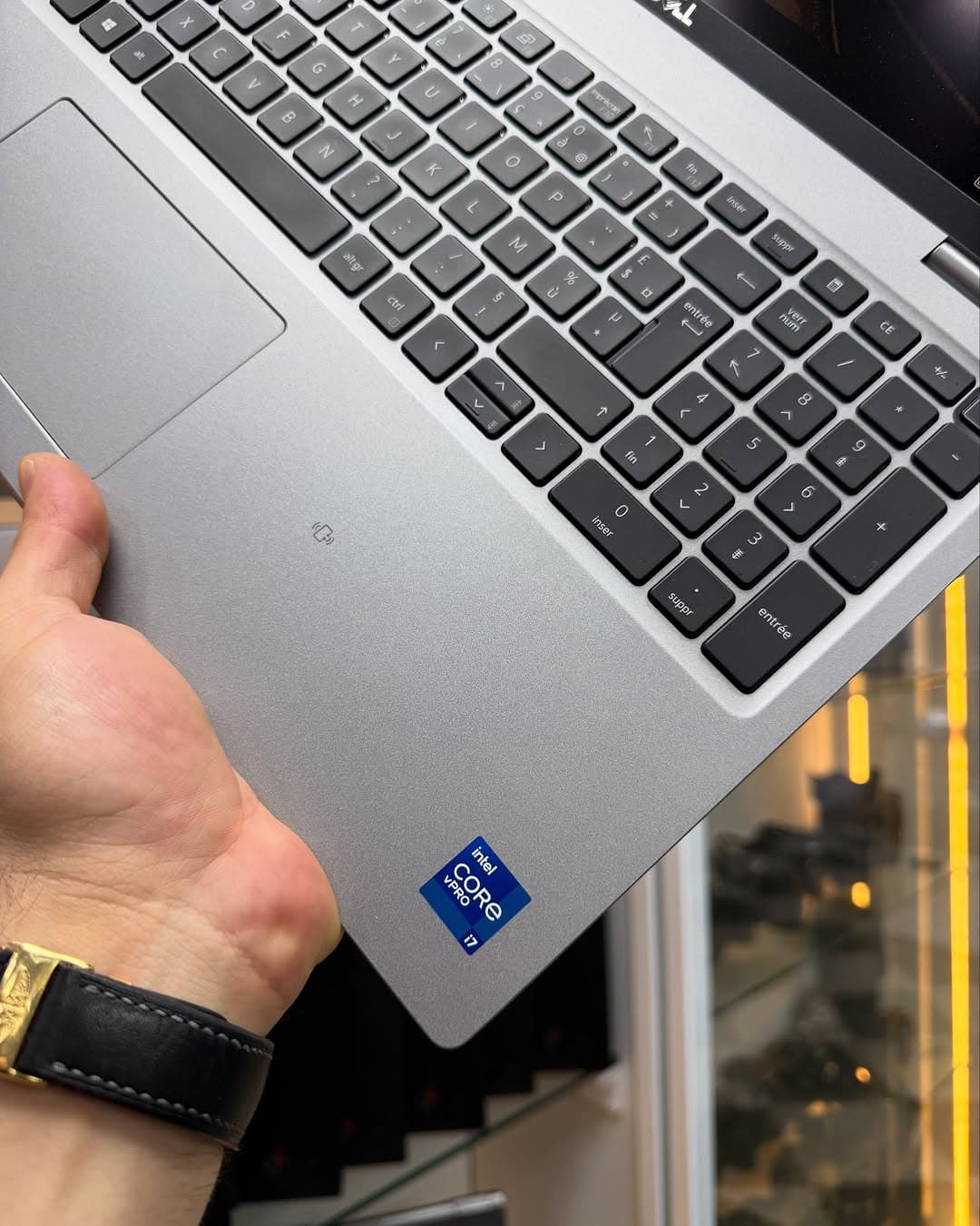 JKoss DELL Latitude 5520 ( version pro) i7 11th gen – Image 6