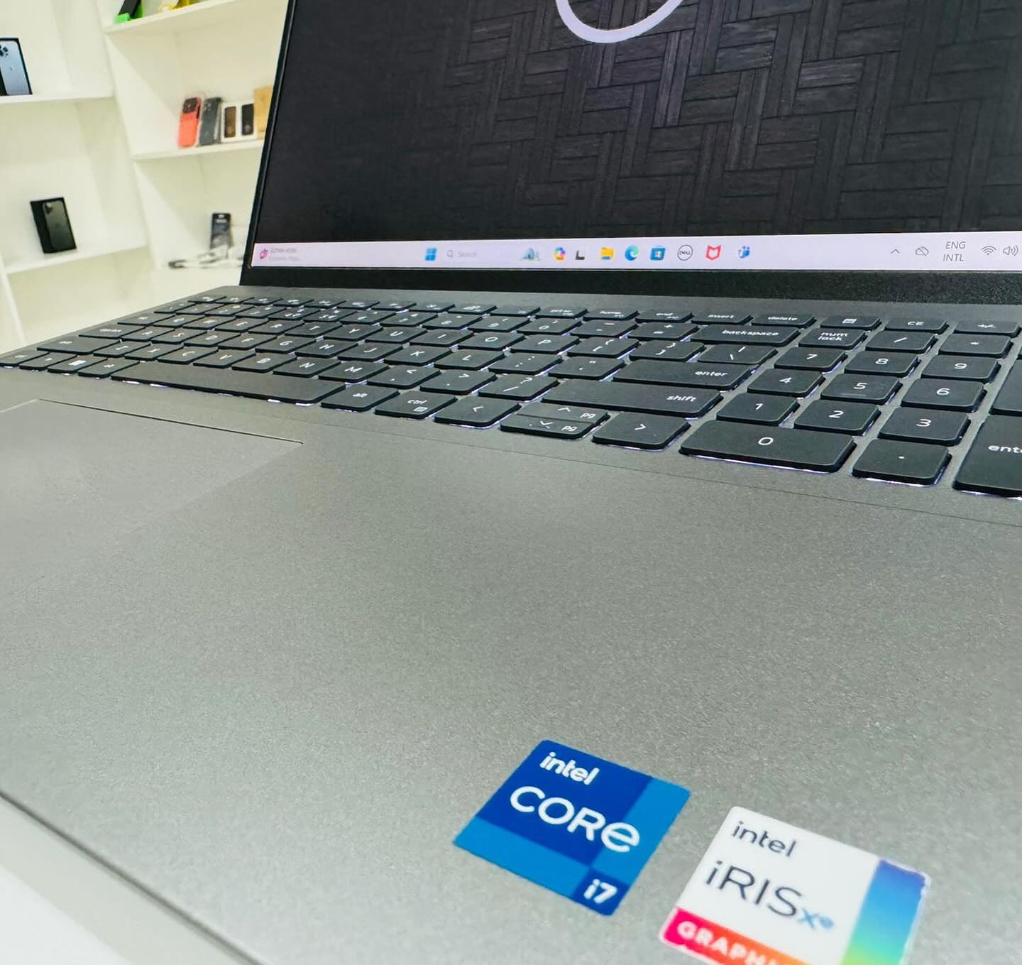 JKoss Ultra slim DELL VOSTRO 5620 i7 12th gen – Image 5