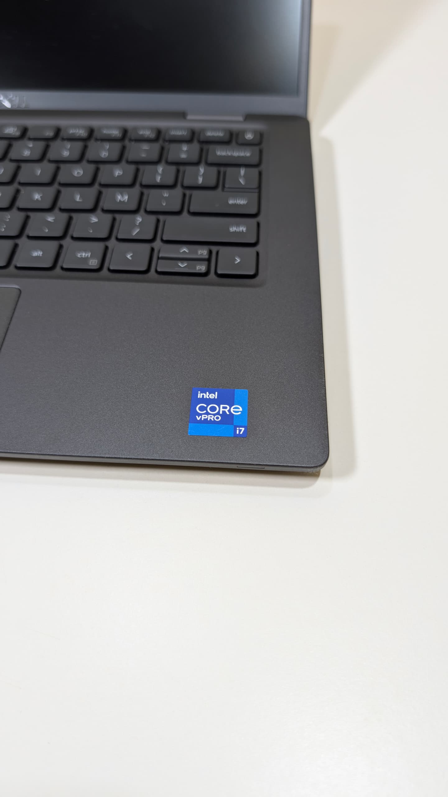 JKoss DELL Latitude 7320 i7 11th gen – Image 6