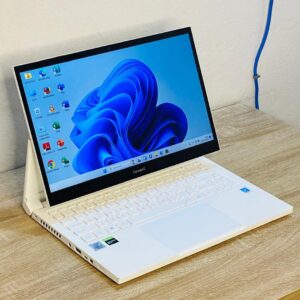 JKoss Acer ConceptD CC314-72G i7 10th gen