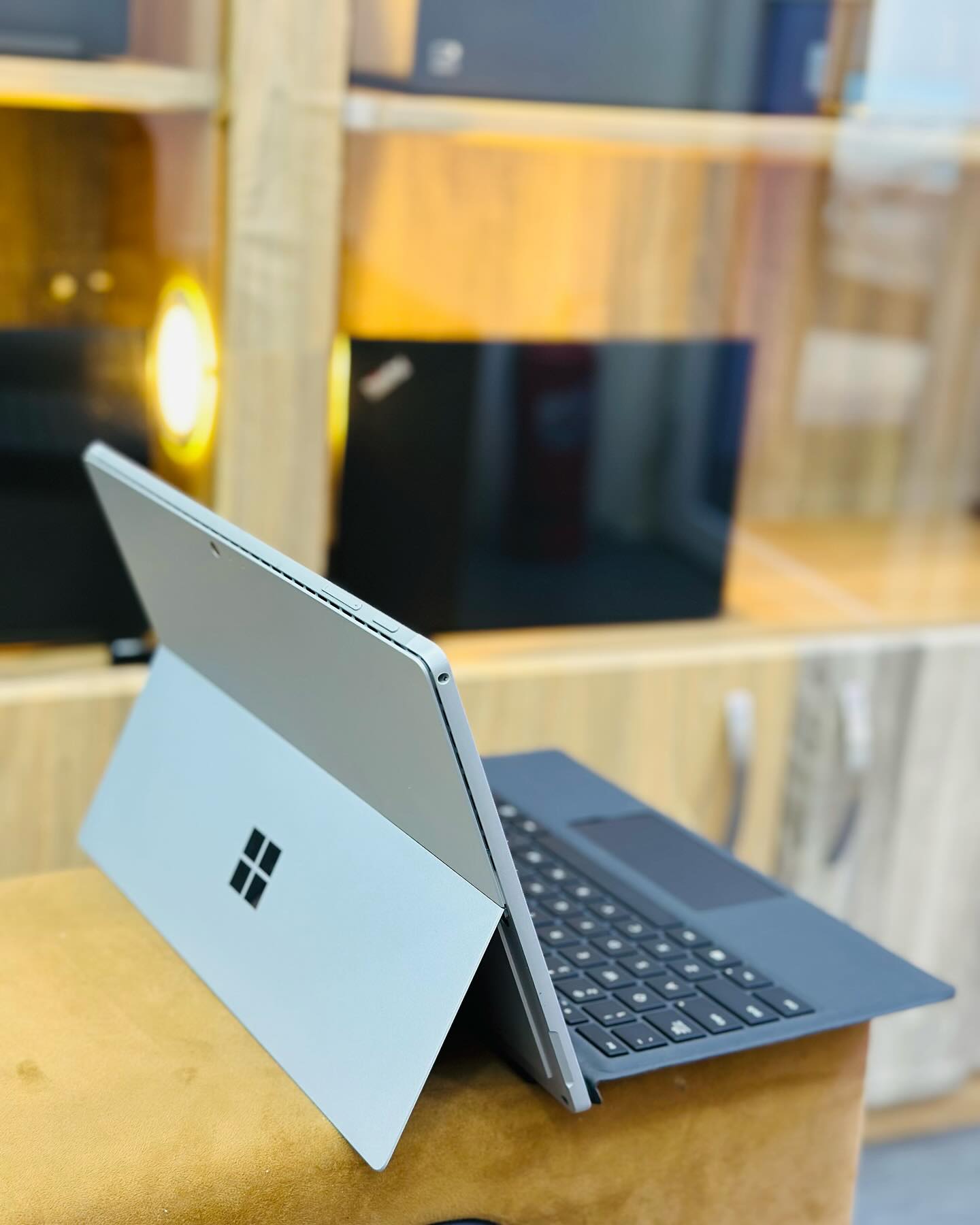 JKoss Surface Pro 7 i7 10th gen – Image 3