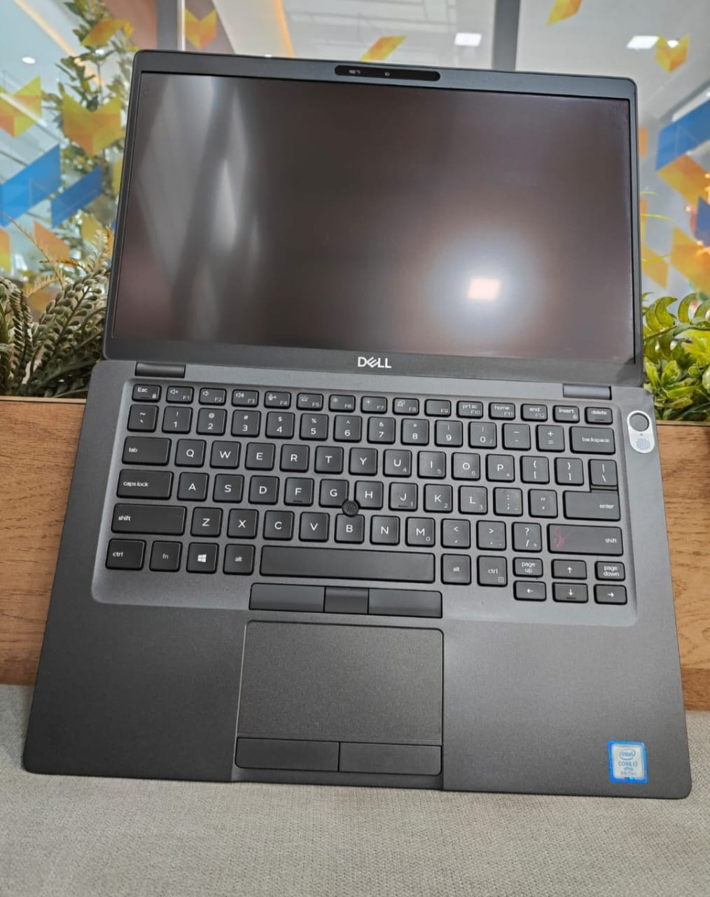 JKoss DELL Latitude 5400 i7 8th gen – Image 2