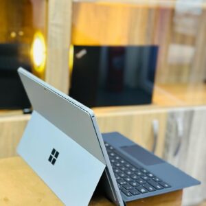 JKoss Surface Pro 5 i5 7th gen