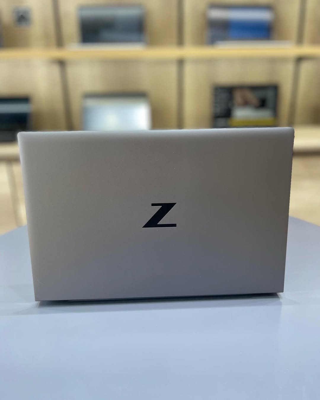 JKoss HP Zbook firefly 14 G8 workstation (Station de Travail) i5 11th gen – Image 3