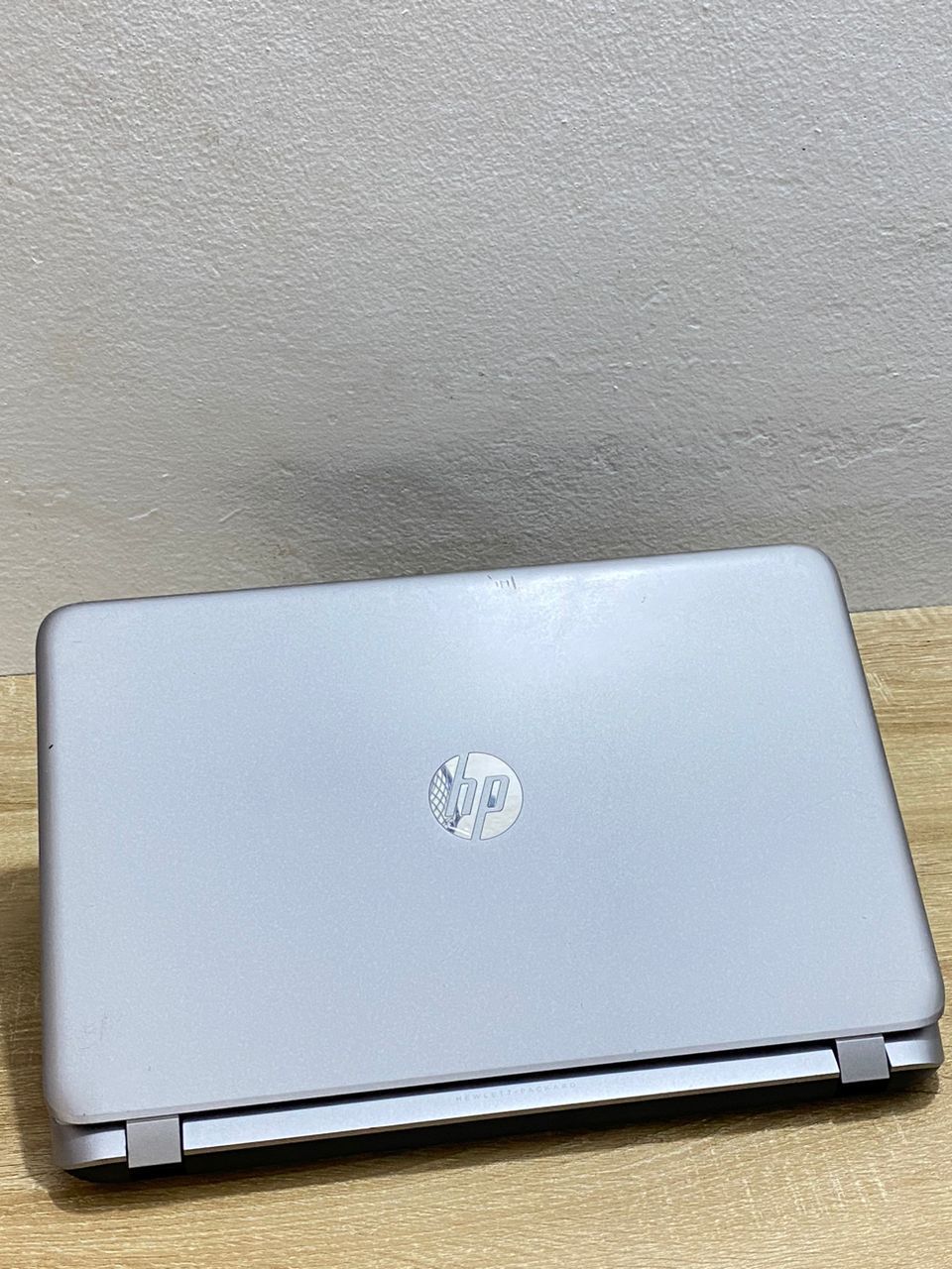 JKoss HP Pavilion Notebook i7 6th gen – Image 2