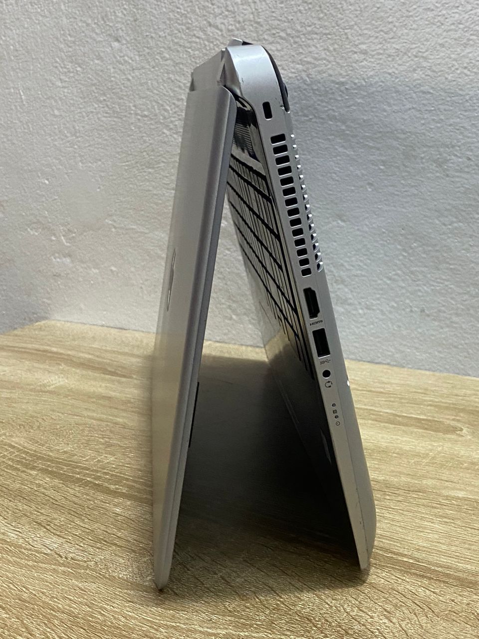 JKoss HP Pavilion Notebook i7 6th gen – Image 3