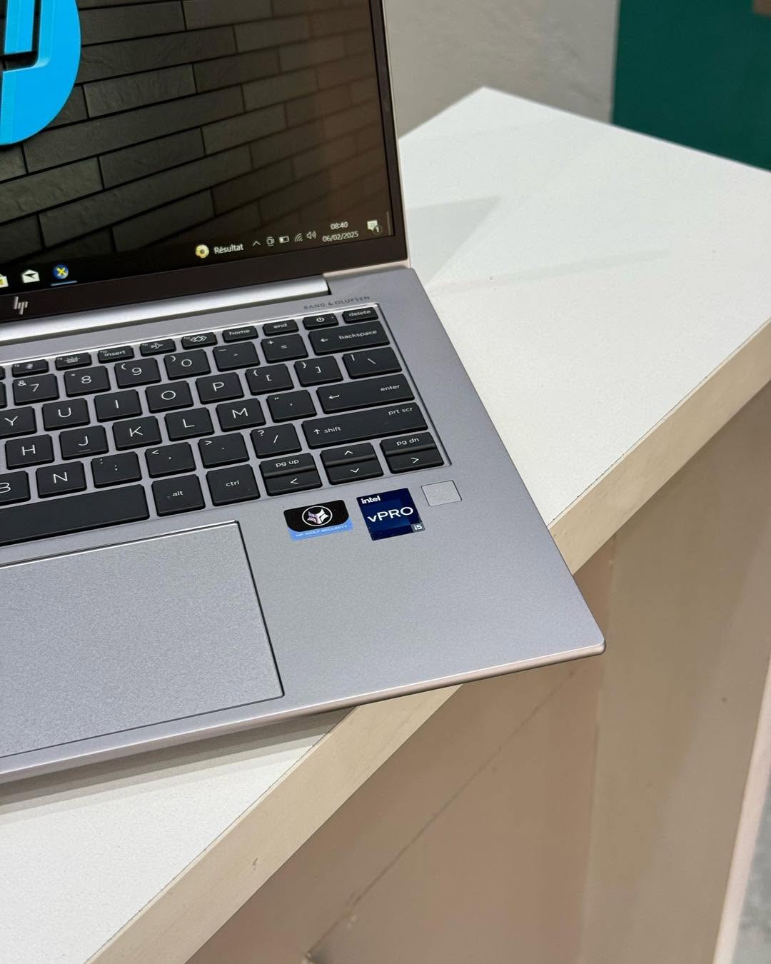 JKoss HP ZBOOK Firefly 14 inch G9 Mobile workstation i5 12th gen – Image 3